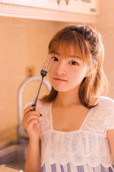 朋友的妈妈2中字巴巴鱼汤饭惹人